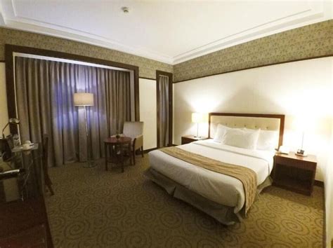 The Plaza Hotel Balanga City, Balanga: Hotel Reviews, Rooms.